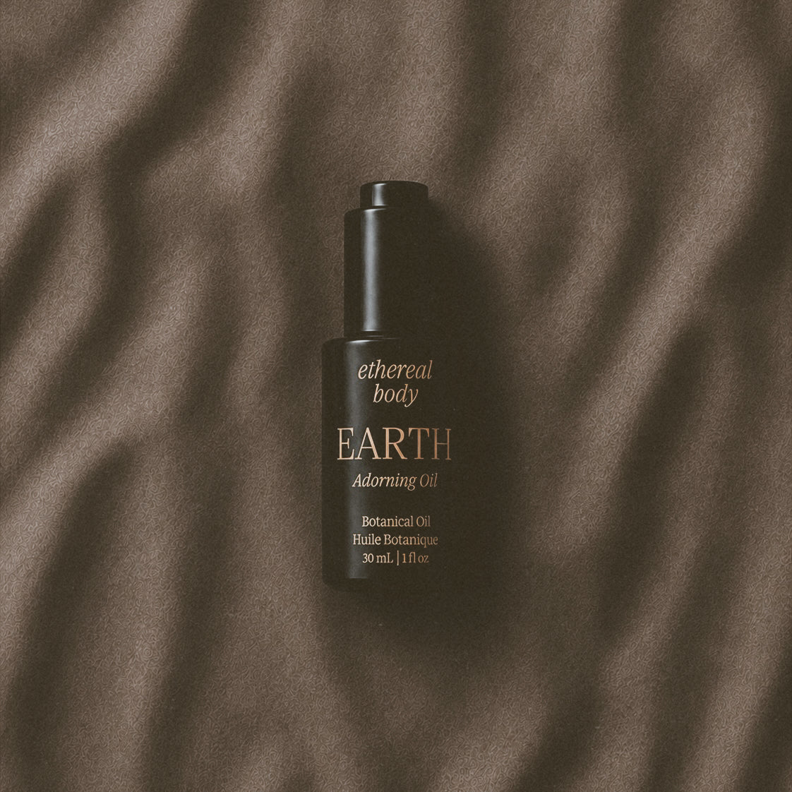 Earth Botanical Adorning Oil