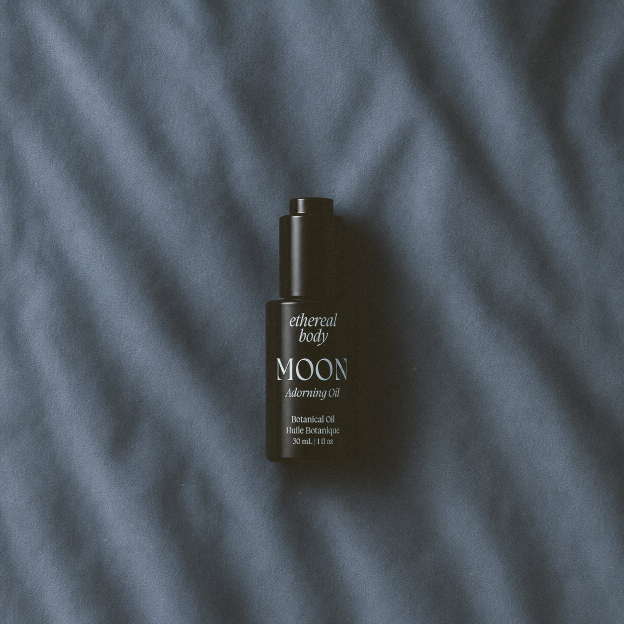 Moon Botanical Adorning Oil