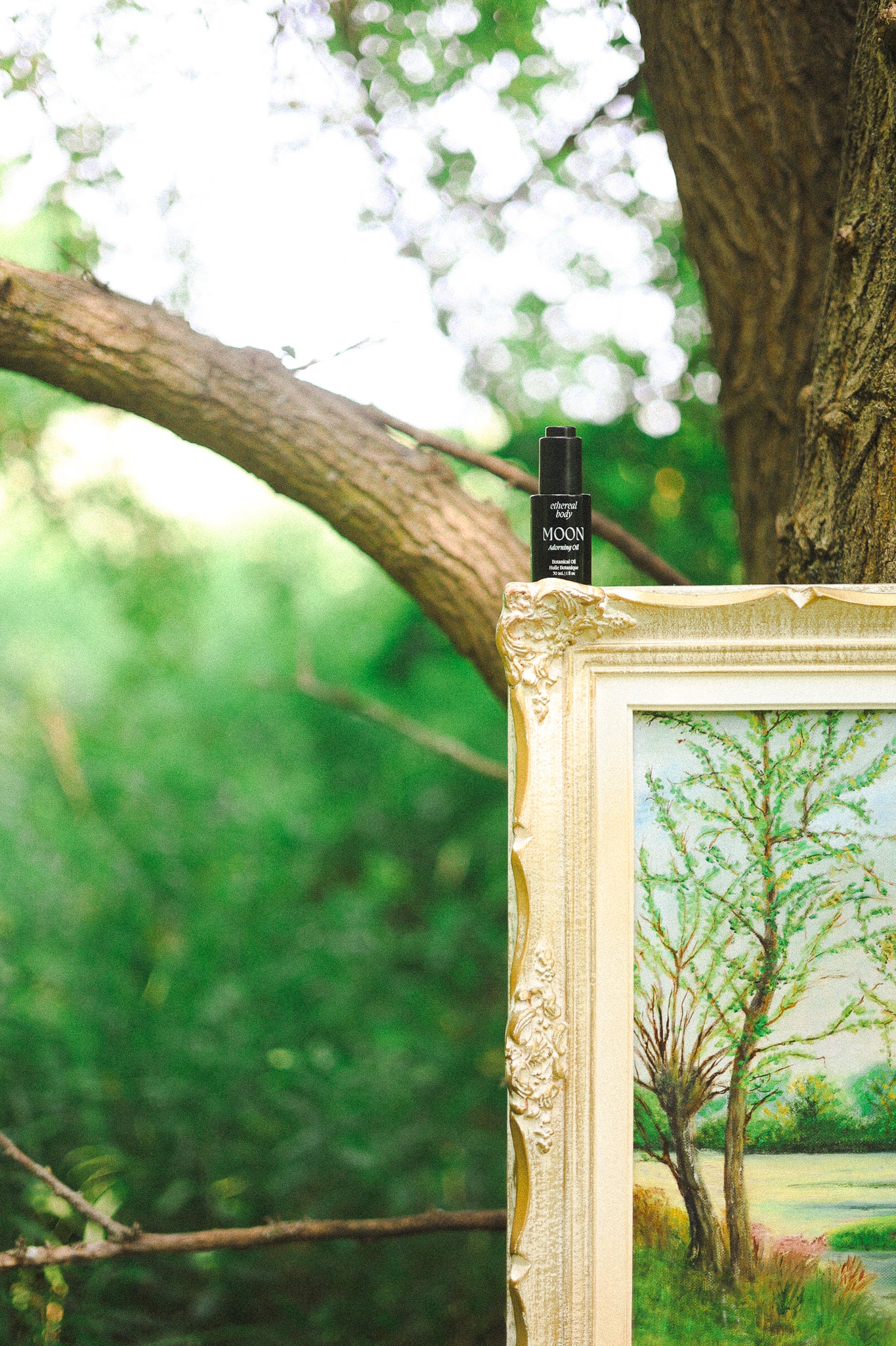 Moon Botanical Adorning Oil